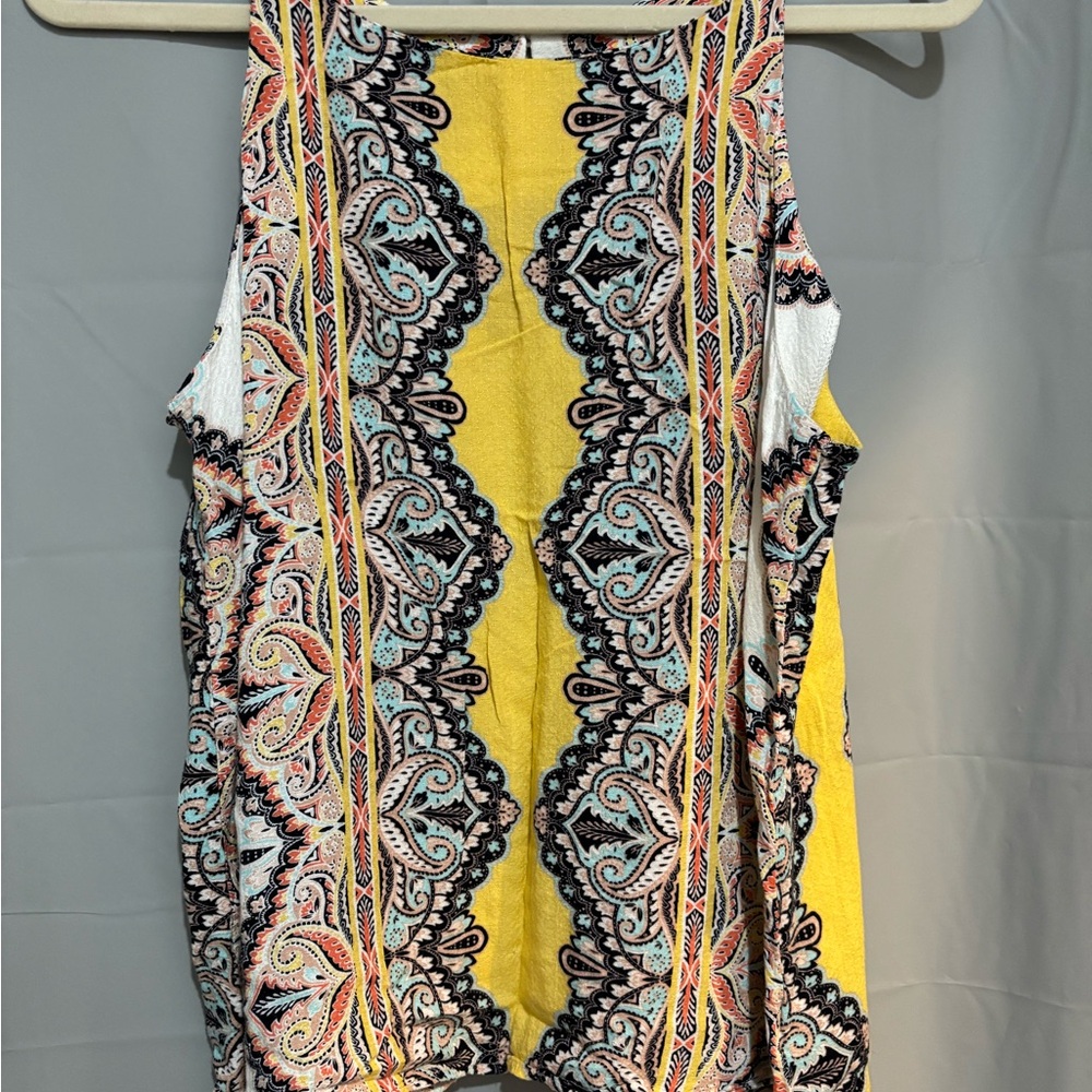 Chic Yellow Paisley Women's Tank Top